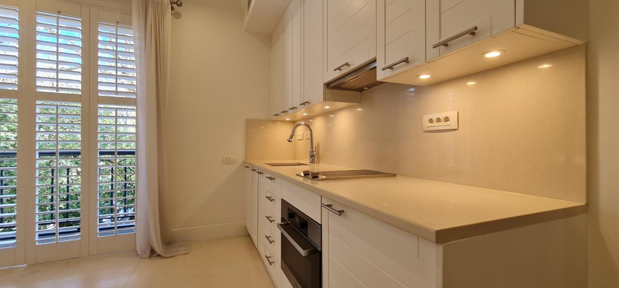 Porto Montenegro Ksenija Lovely One Bedroom Appartement *